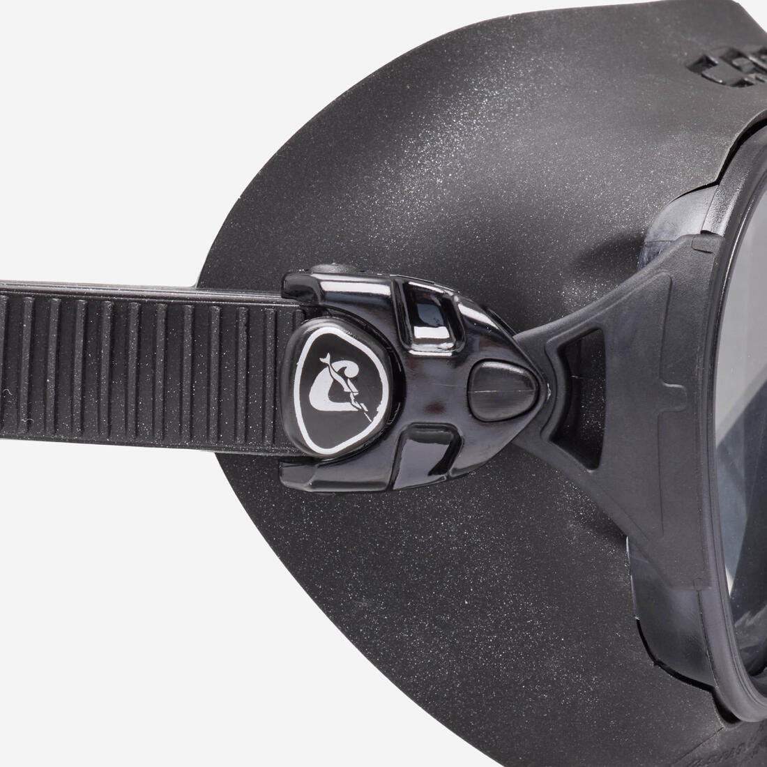 Masque de chasse sous-marine et apnée bi-hublot petit volume, Calibro noir