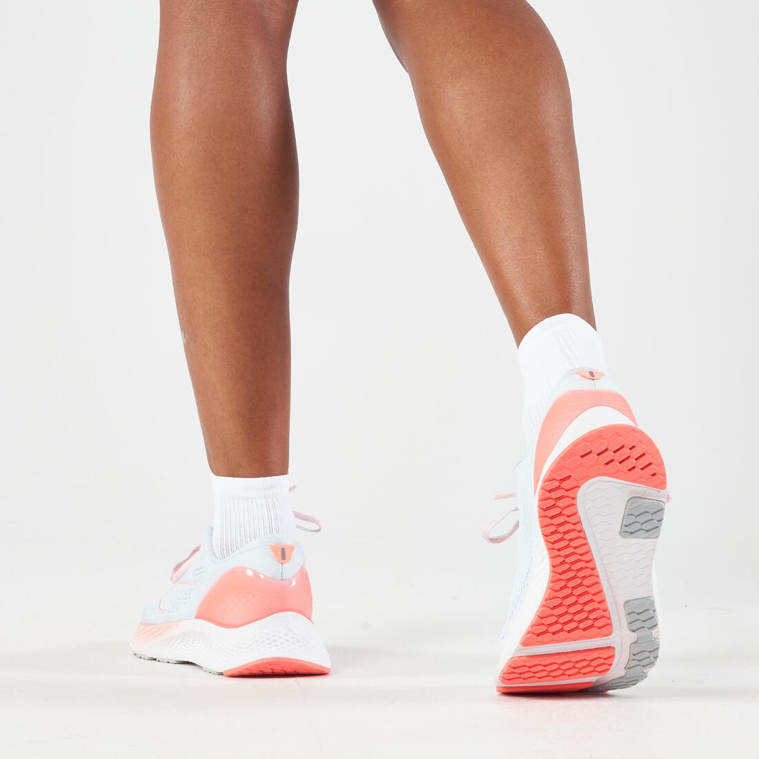 CHAUSSURE DE RUNNING FEMME KIPRUN KS 500 2  GRIS ET CORAIL