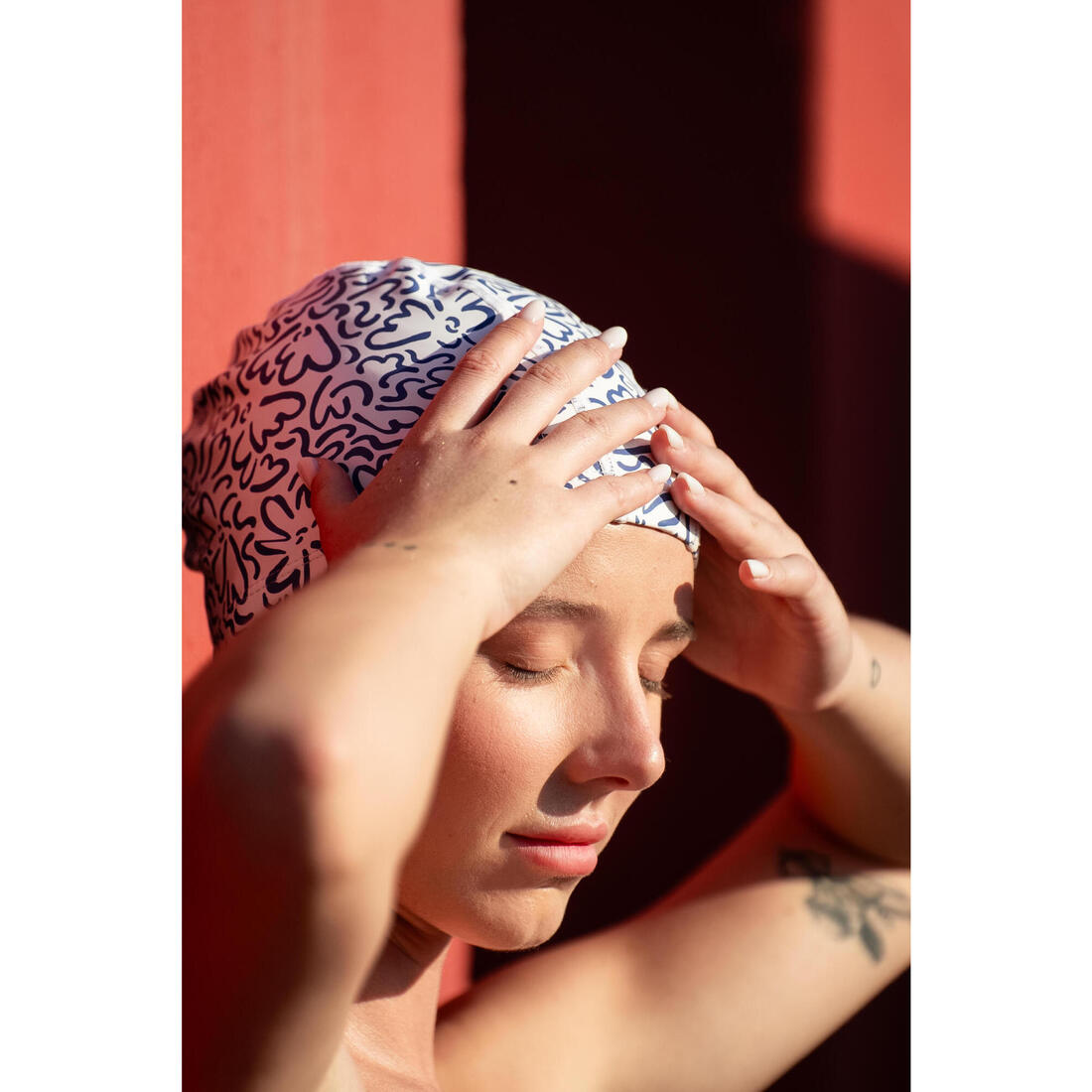 Bonnet de bain en maille enduite - tissu imprimé - taille m - vert line
