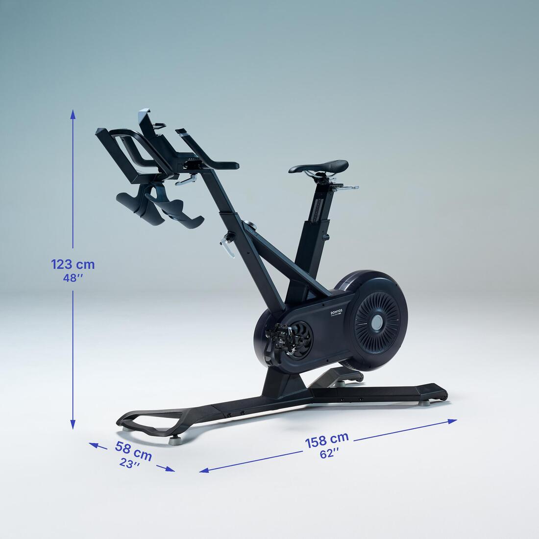 Challenge bike ultra silencieux, fluide, performant, 1500w et connecté à zwift