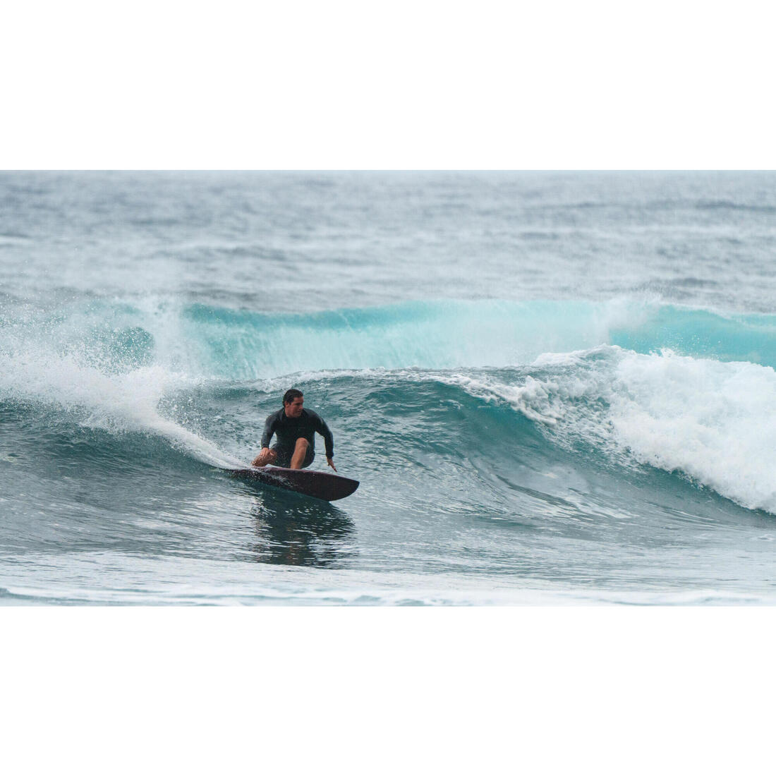 Planche de surf fish 6'1 avec boitiers Futures sans ailerons