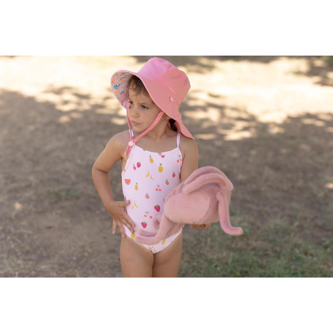 Maillot de bain bébé fille une pièce rose avec imprimé fruits