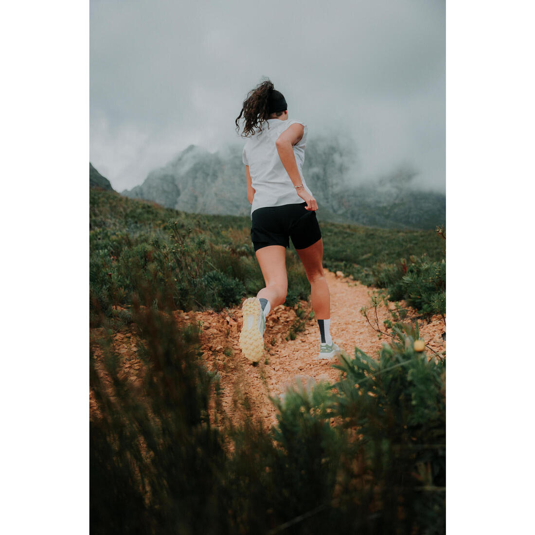 Chaussures de running trail femme, Kiprun mtc2