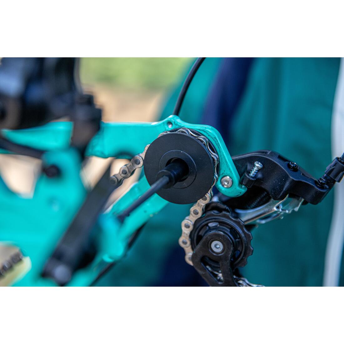 Repose chaîne axe traversant 12 mm pour l'entretien et le transport du vélo