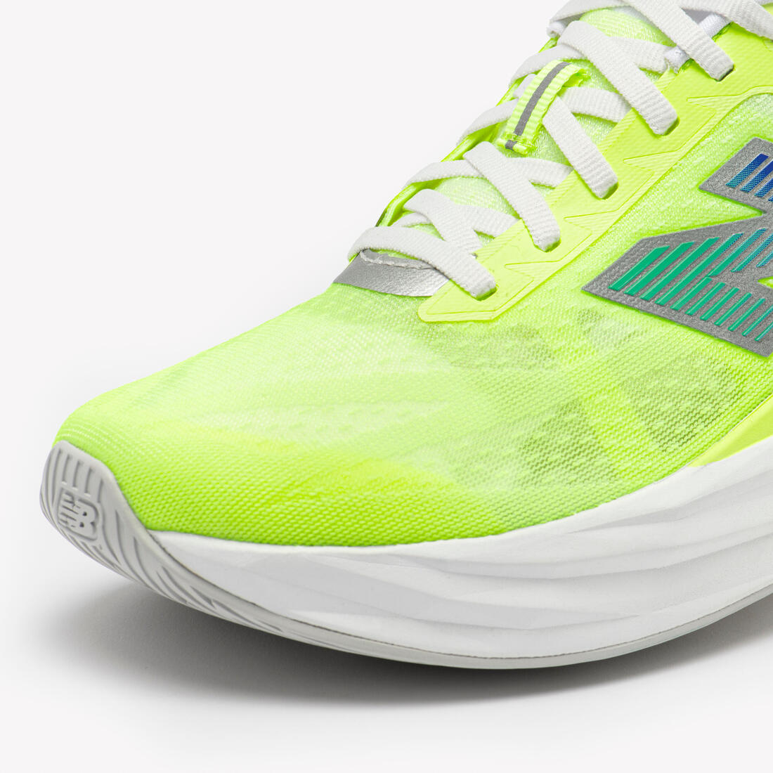 Chaussures de running Femme, New Balance Fuelcell Rebel V5 blanches
