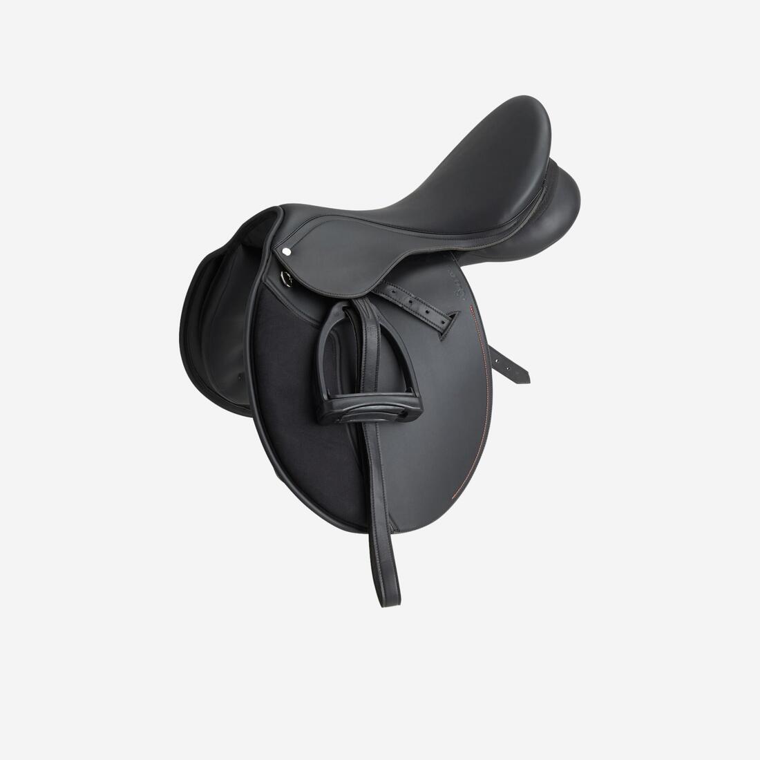 Selle polyvalente synthétique équipée équitation cheval SYNTHIA noir 17"5