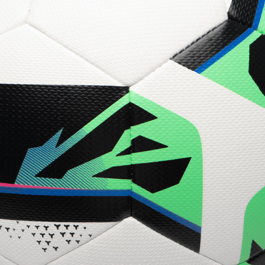 Ballon de football Hybride FIFA BASIC CLUB BALL taille 4