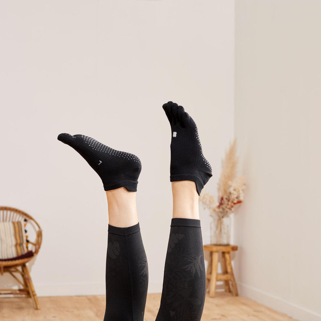 CHAUSSETTES YOGA 5 DOIGTS ANTIDERAPANTES GRIS CHINE