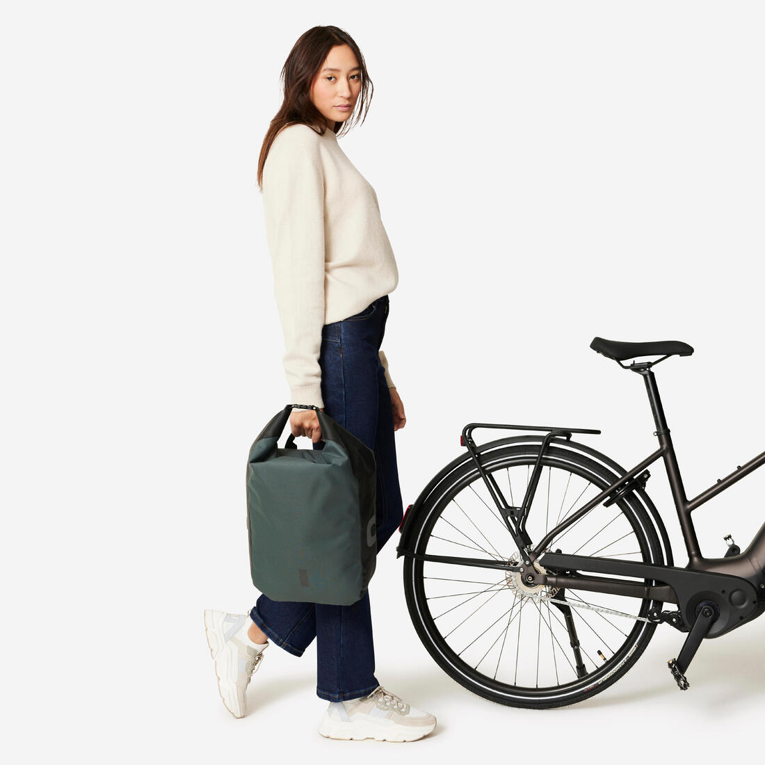 SACOCHE VELO SUR PORTE-BAGAGES 500 20L IMPERMEABLE