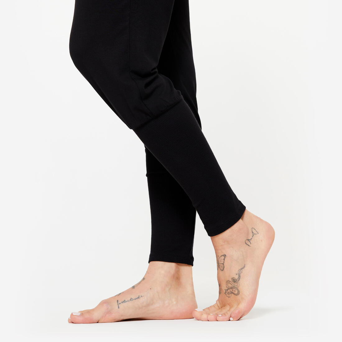 Pantalon danse moderne resserré dans le bas de jambe femme - noir