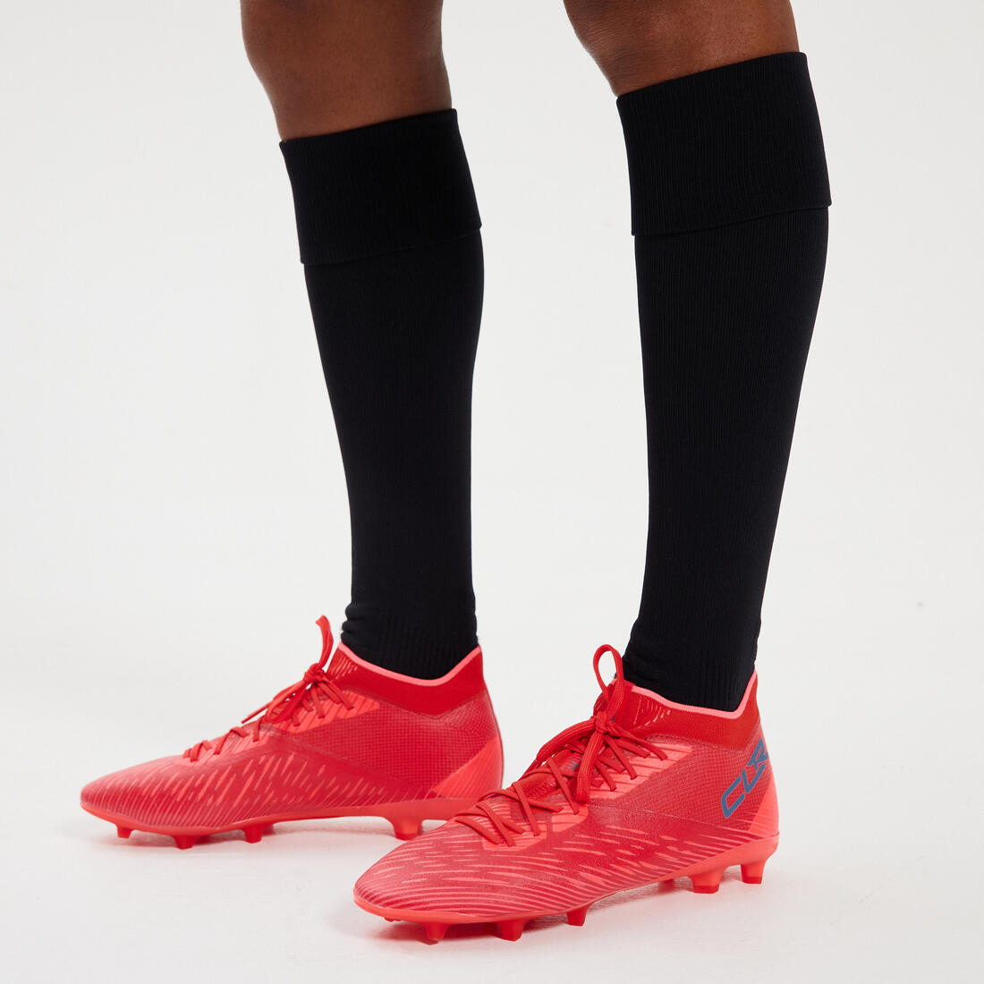 CHAUSSETTES DE FOOTBALL ADULTE MONTANTES ET ADHERENTES VIRALTO II NOIRE