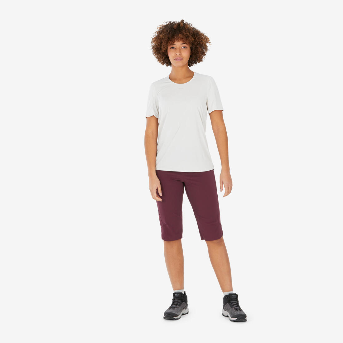T-shirt de randonnée manches courtes femme, MH500