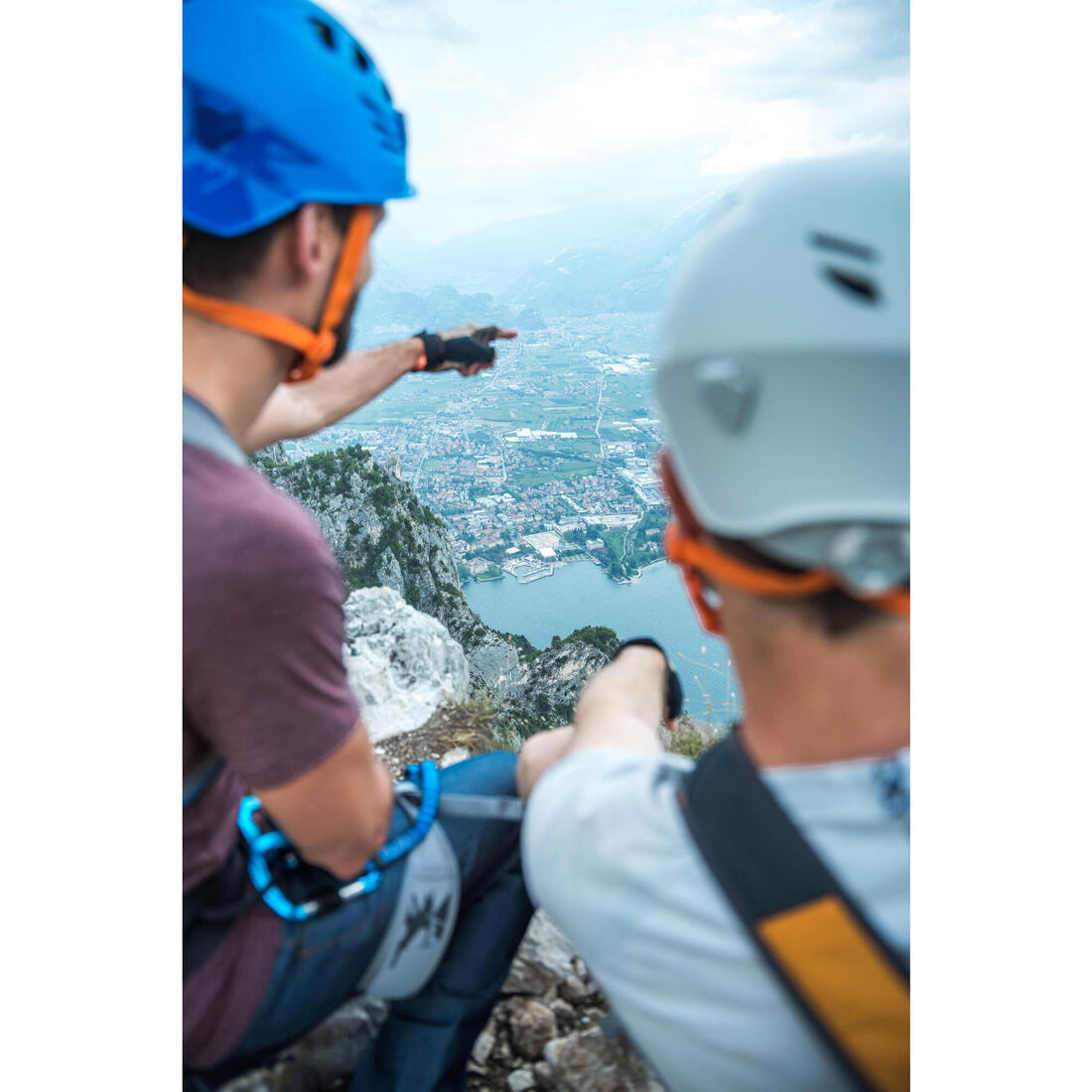 CASQUE D'ESCALADE ET D'ALPINISME - ROCK  GRIS