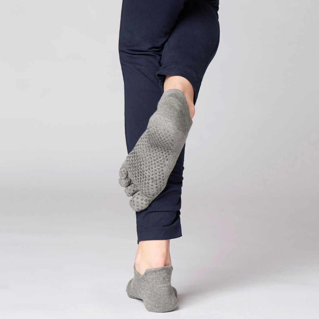 CHAUSSETTES YOGA 5 DOIGTS ANTIDERAPANTES GRIS CHINE