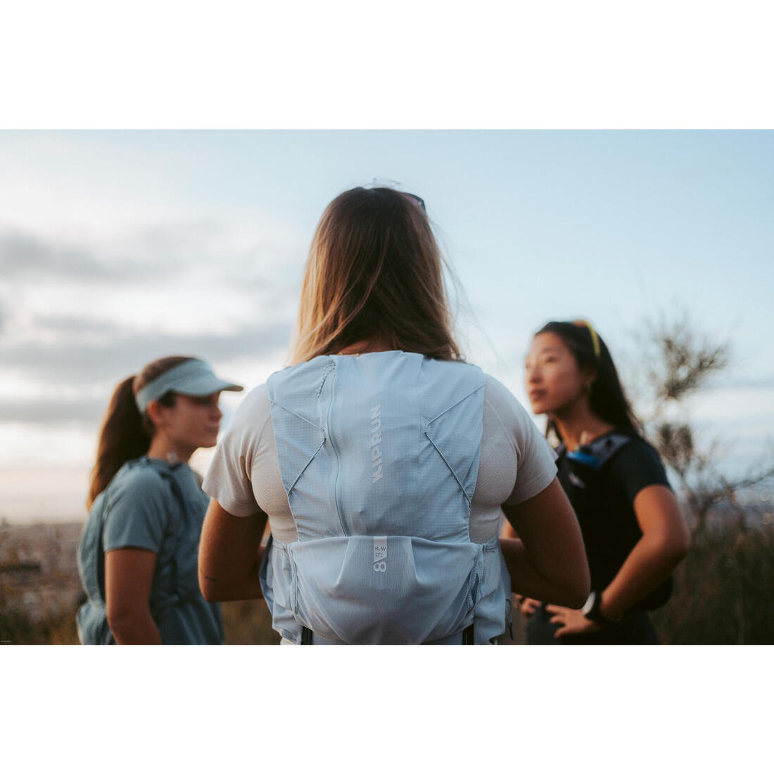 Sac trail running femme + 2 flasques 500ml incluses - KIPRUN 900 8L W