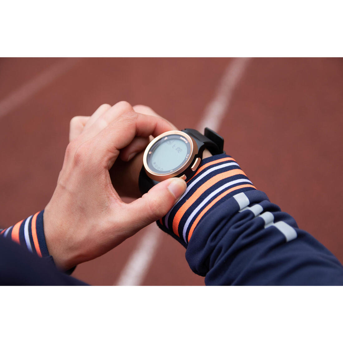 Montre chronomètre de course à pied homme W900 noire écran reverse