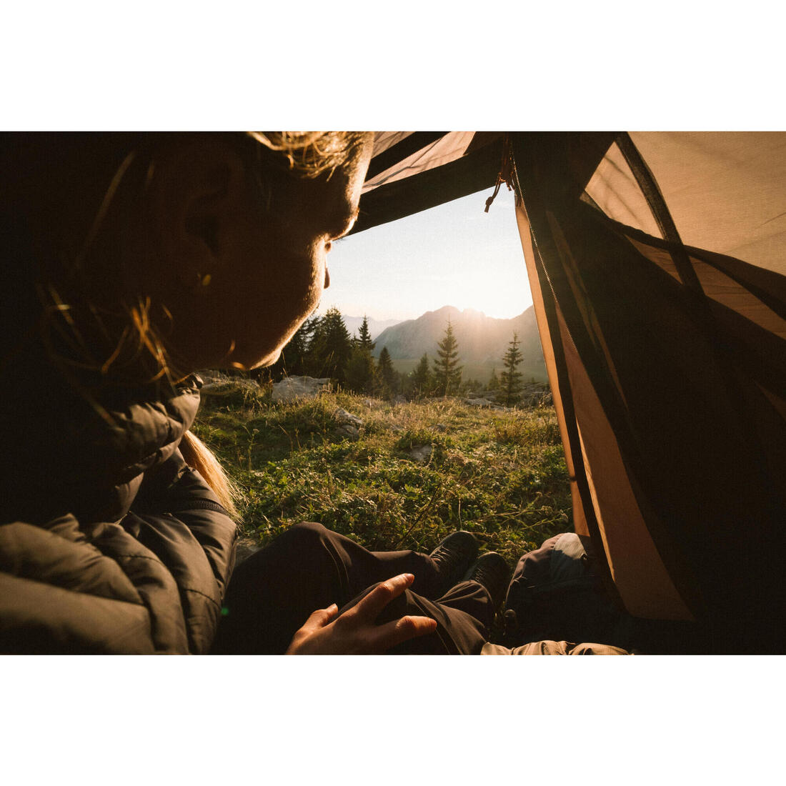 Tente dôme de trekking 2 places, légère et autoportante, MT900