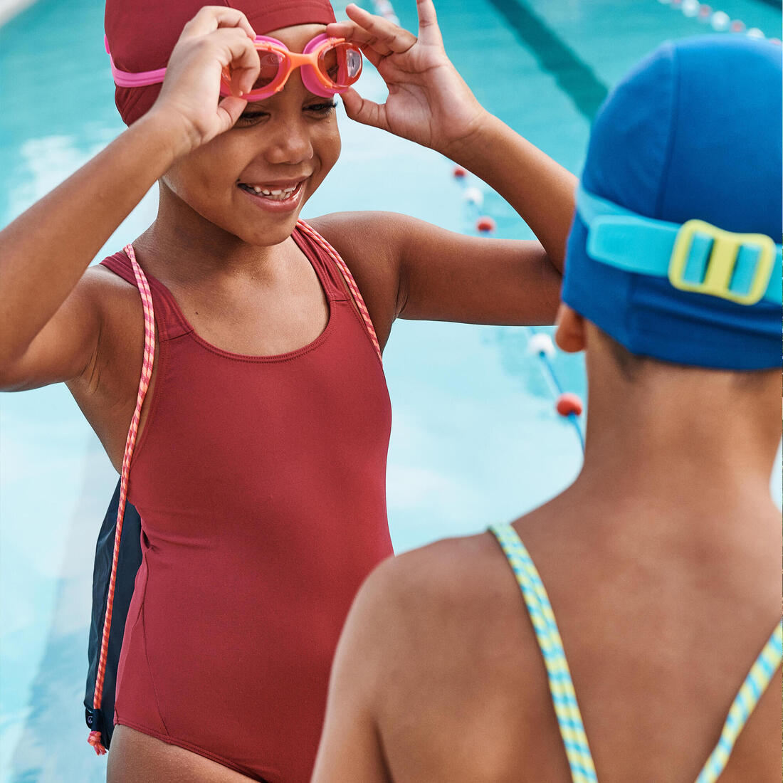 Kit de natation Fille : maillot de bain, lunettes, bonnet, sac - 100 Violet