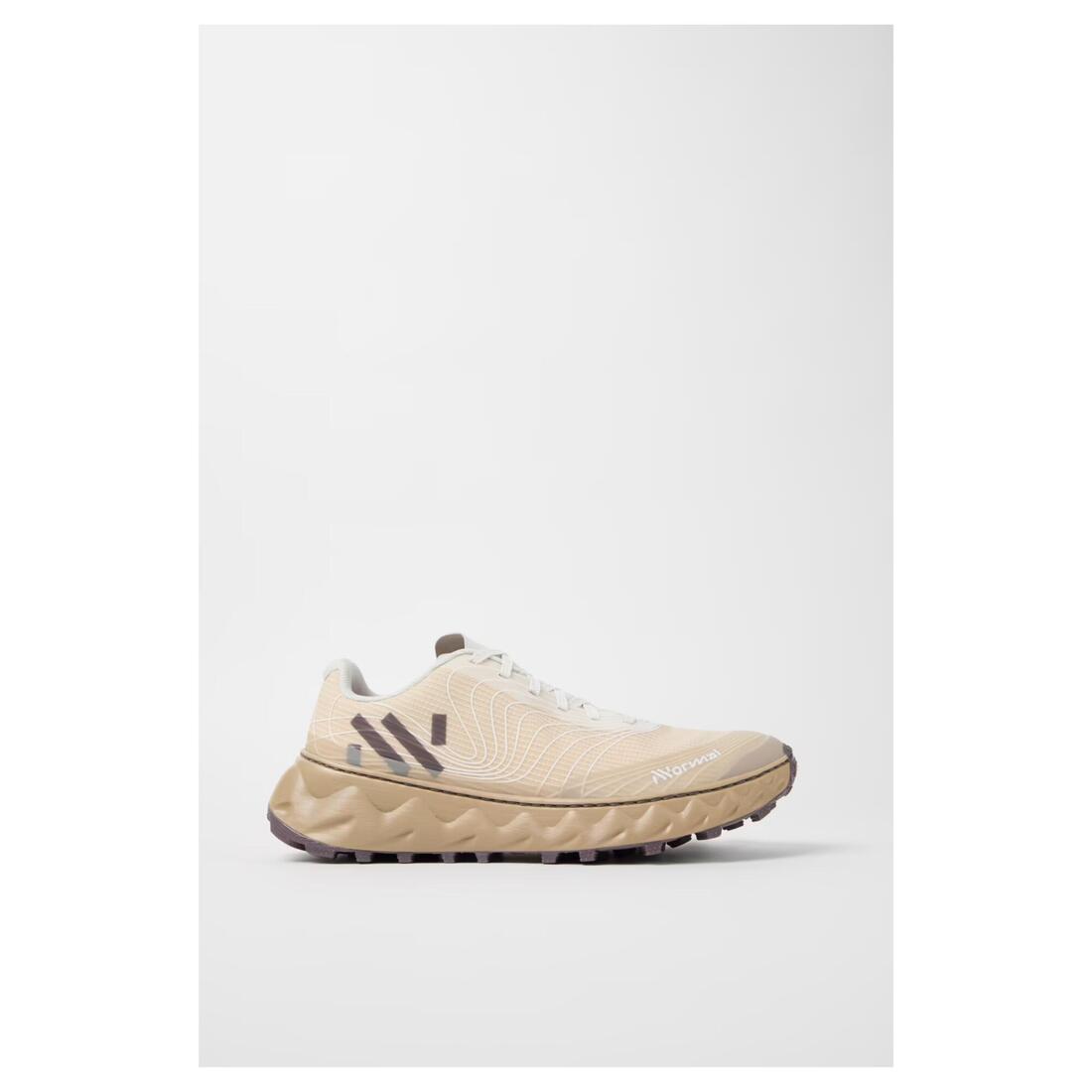 Chaussures de trail de la marque NNORMAL