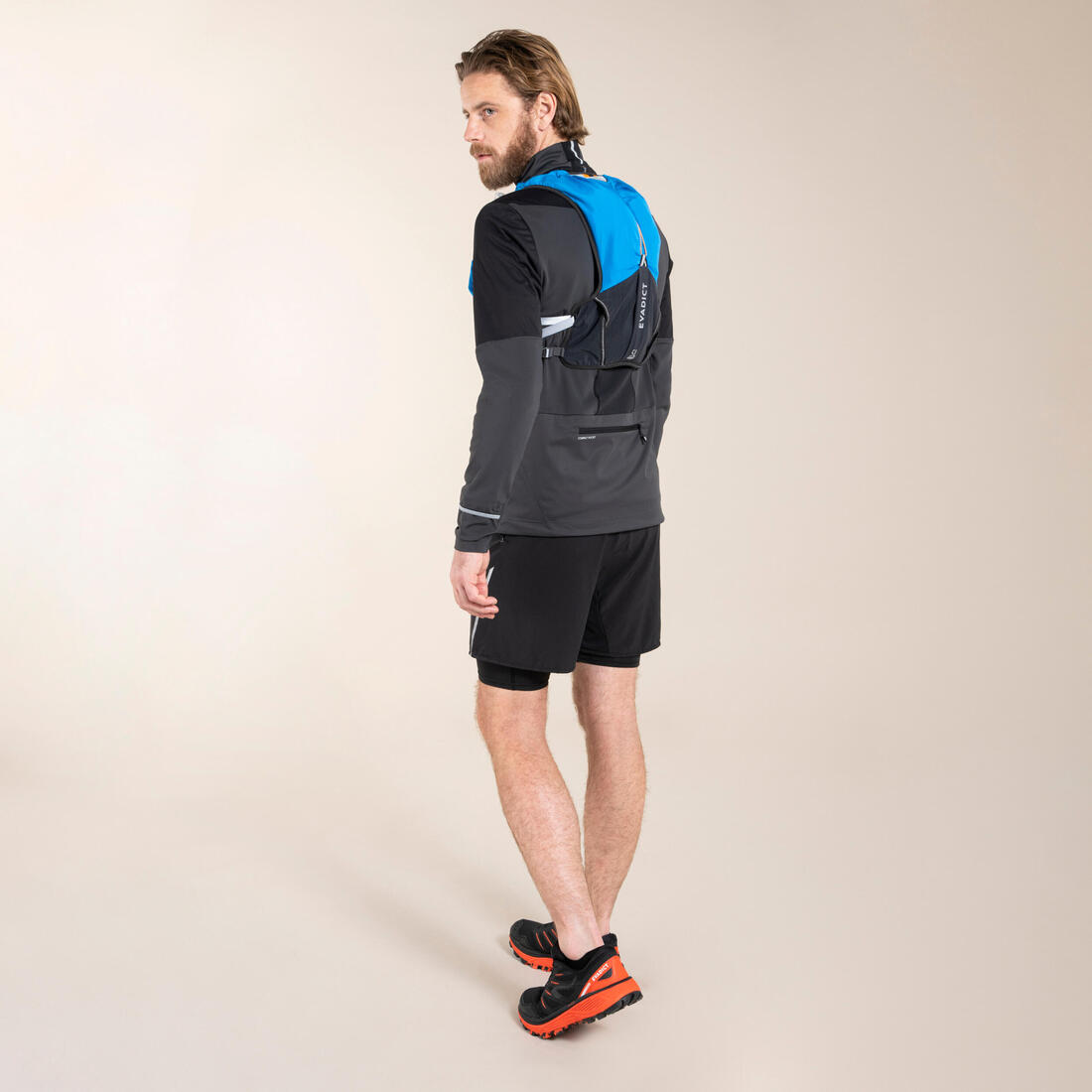 SAC TRAIL RUNNING 5L TURQUOISE - VENDU AVEC POCHE À EAU 1L