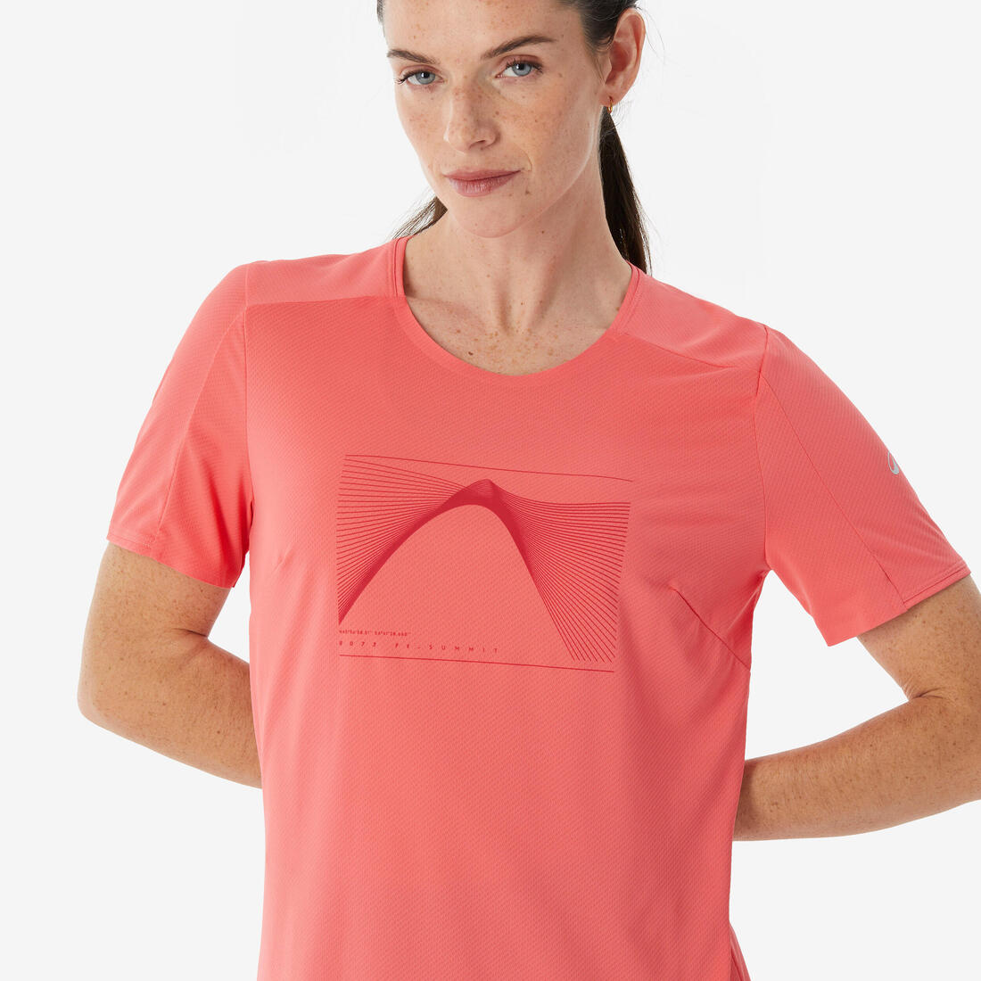 T-shirt de randonnée manches courtes femme, MH500