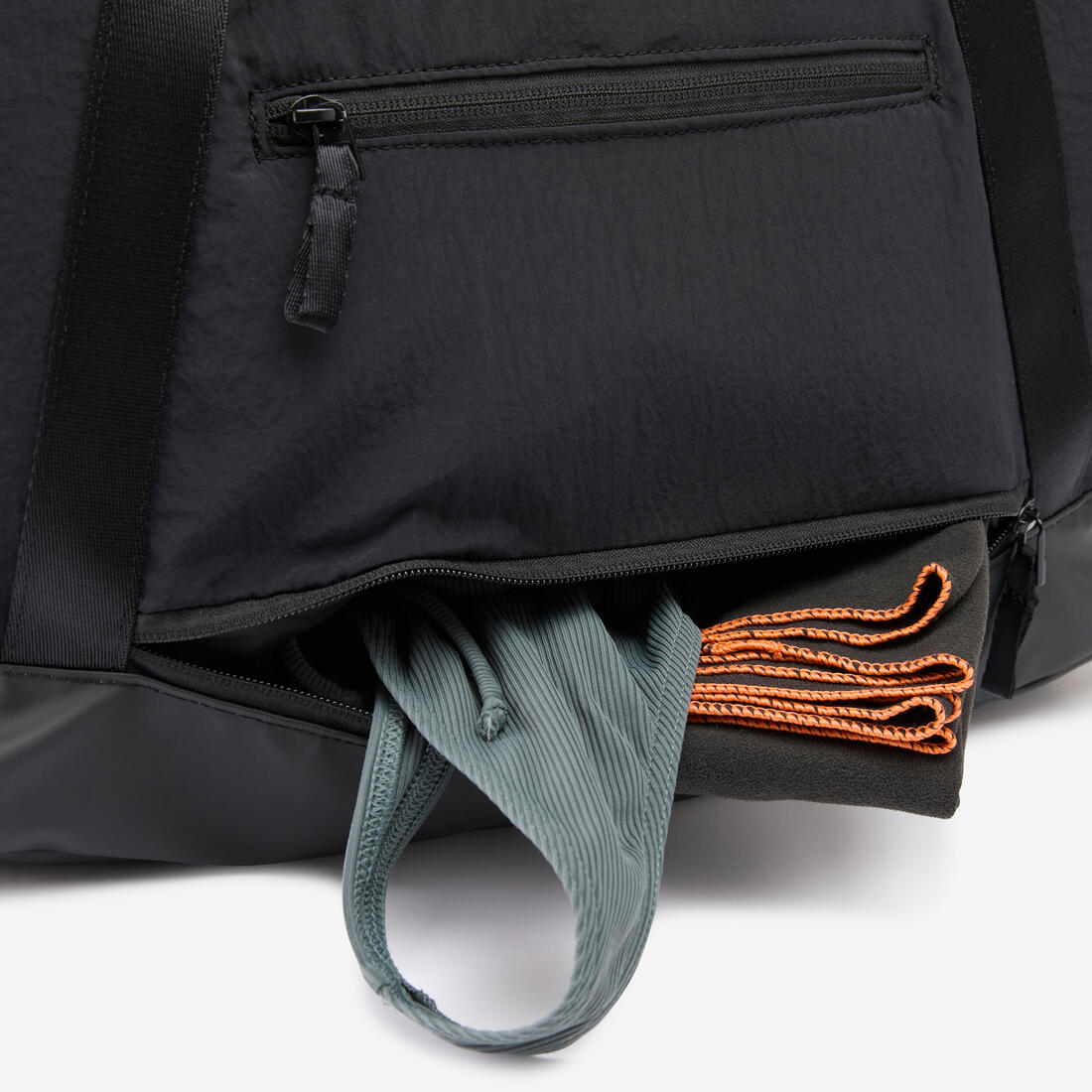 Sac de sport à bandoulière avec poche étanche 28L