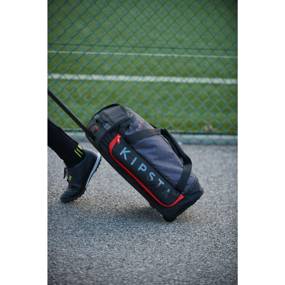 Valise 30L à roulettes - sac de voyage transport cabine - ESSENTIAL noire