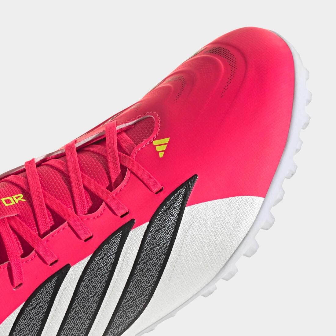 Chaussure Predator Club Turf Adulte