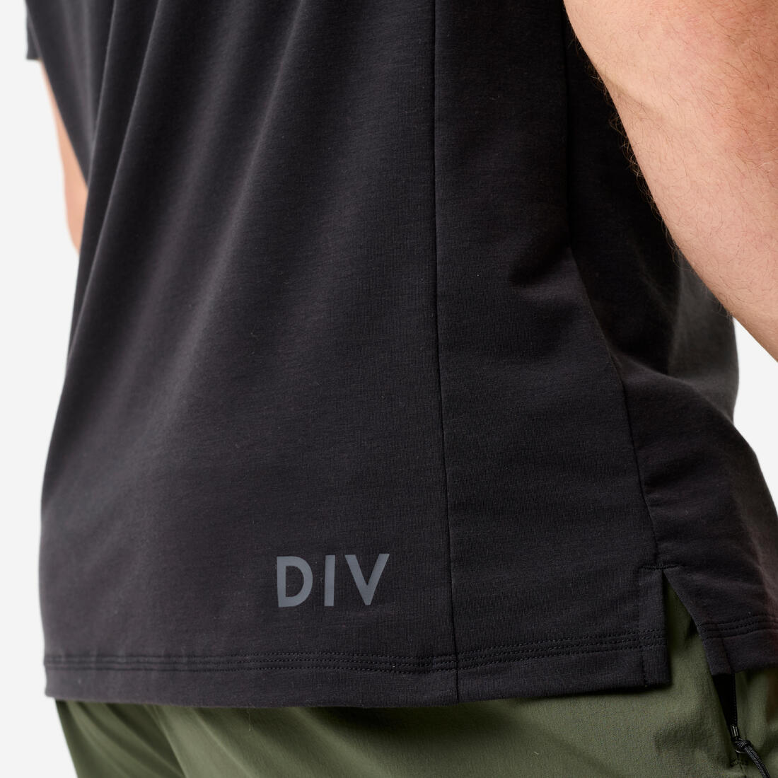 T-shirt de sport léger et extensible homme, noir et