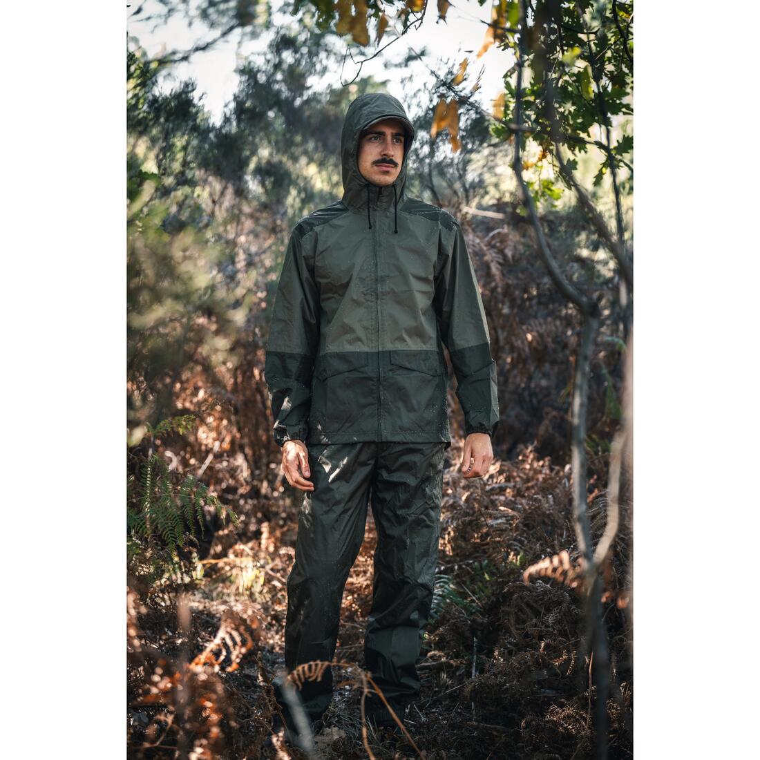 SURPANTALON CHASSE LEGER ET IMPERMÉABLE VERT 100