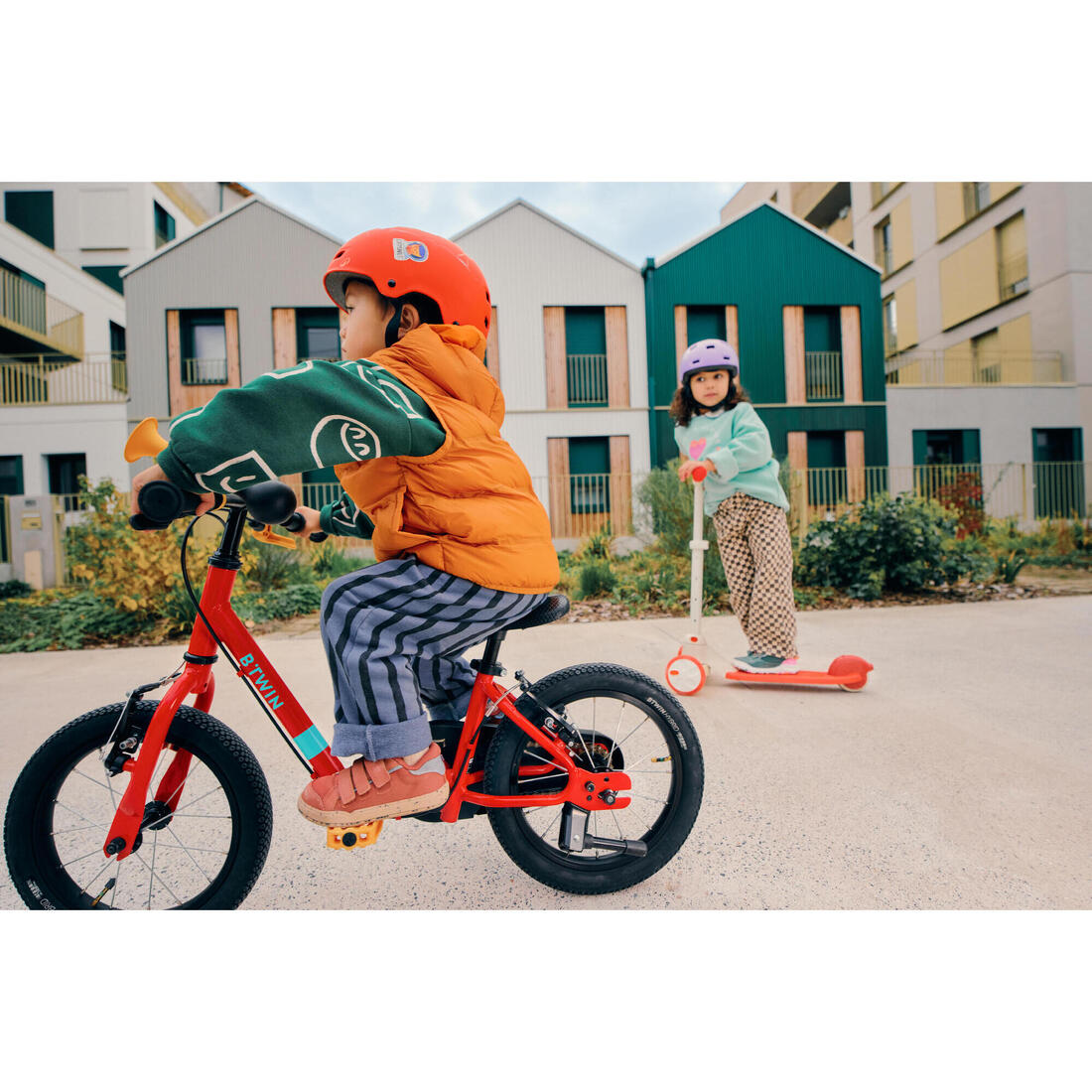 Casque enfant roller skateboard trottinette B100