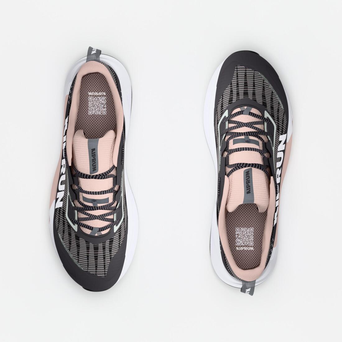 Chaussures de running trail femme, Kiprun kipsummit max gris et