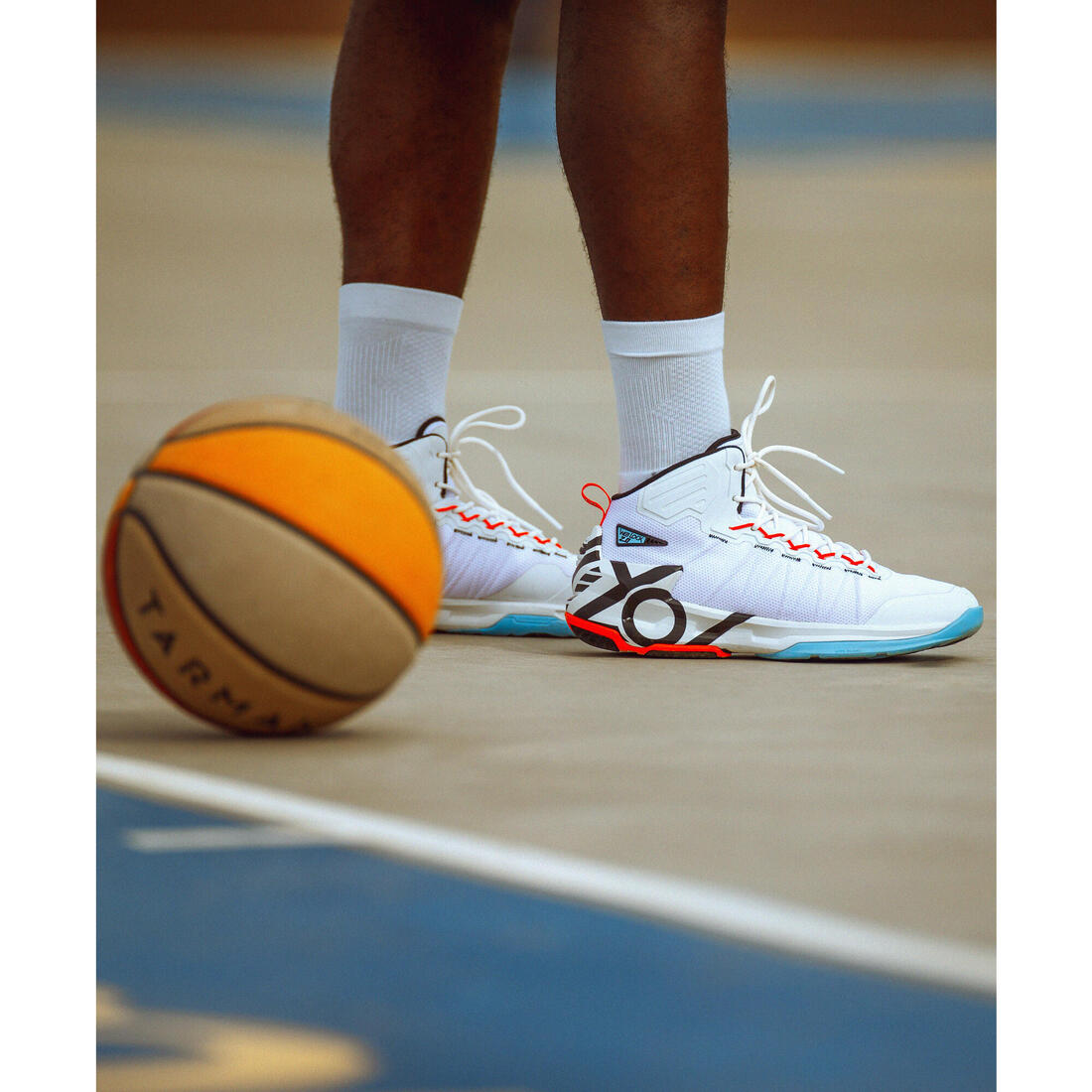 CHAUSSURES DE BASKETBALL HOMME/FEMME - SS500