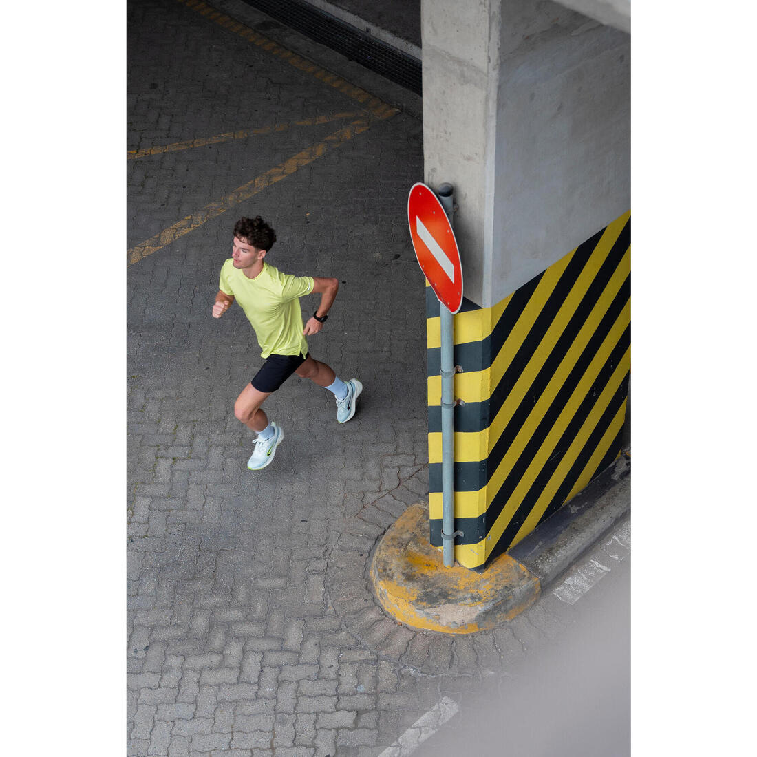 T-shirt de running respirant homme - kiprun run 500 dry