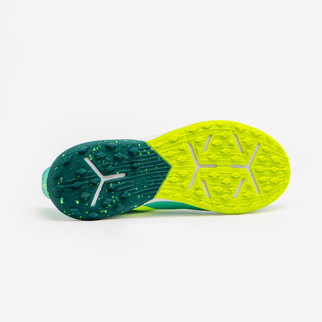 Chaussure de football enfant pour terrain dur VIRALTO III TURF TF
