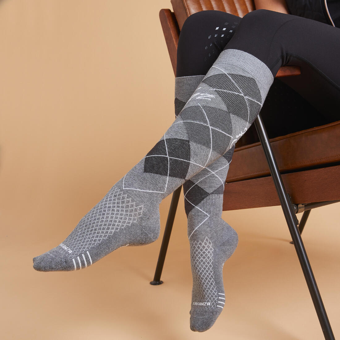 Chaussettes d'équitation 500 adulte losanges noir, gris et rose. lot de 2