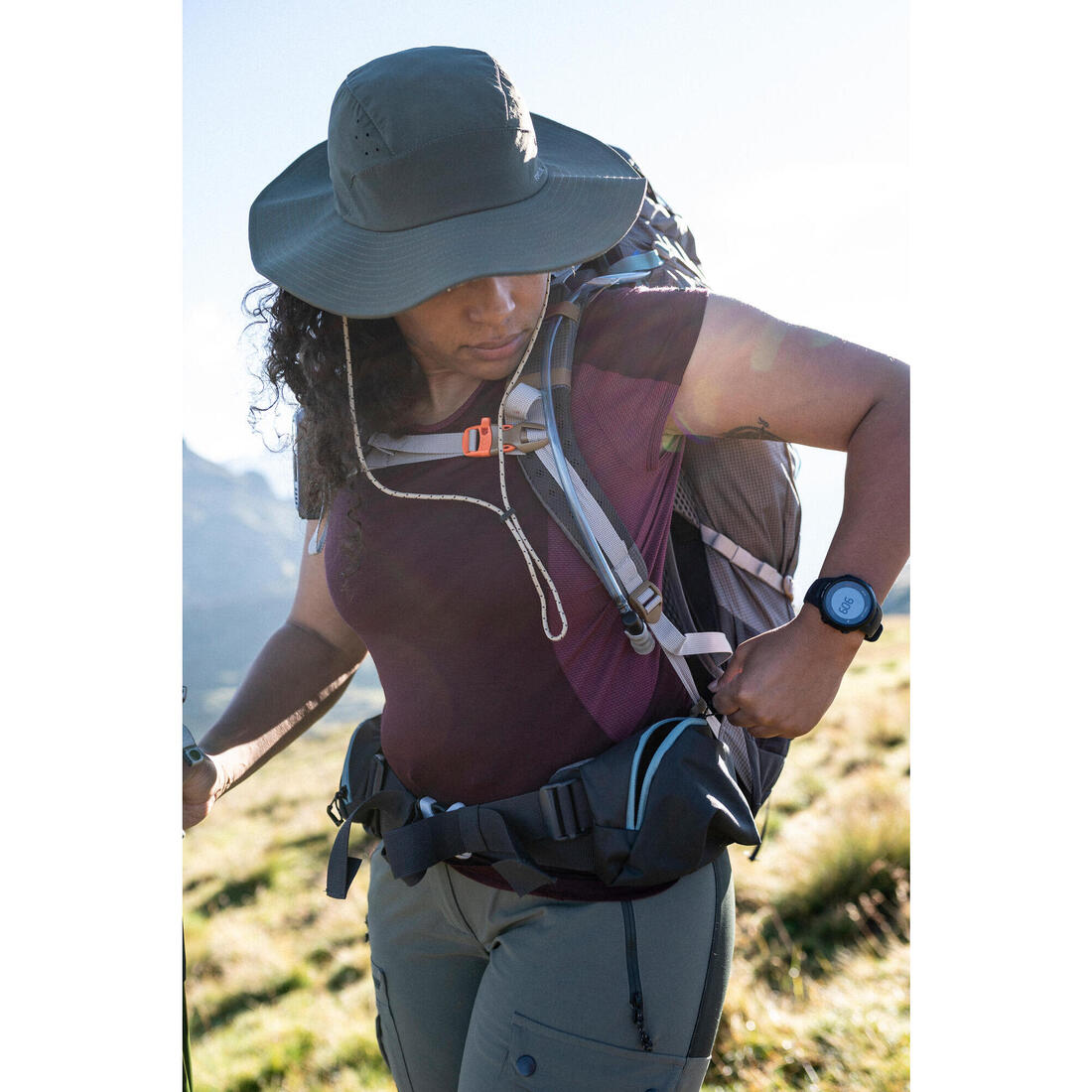 CHAPEAU TREKKING ANTI-UV - MT500 - HOMME