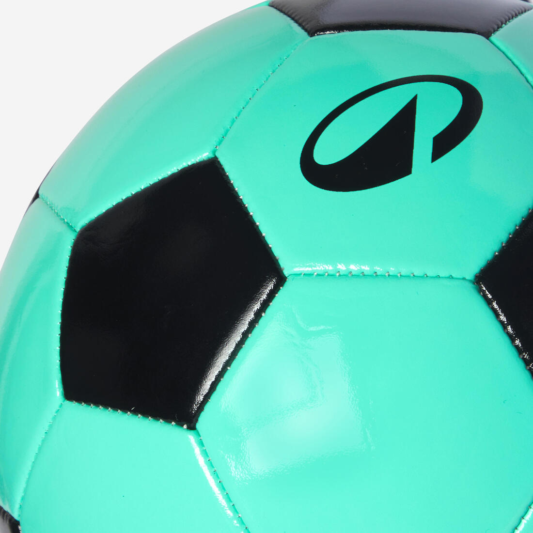Ballon de football First Kick taille 4 (enfants entre 9 à 12 ans)