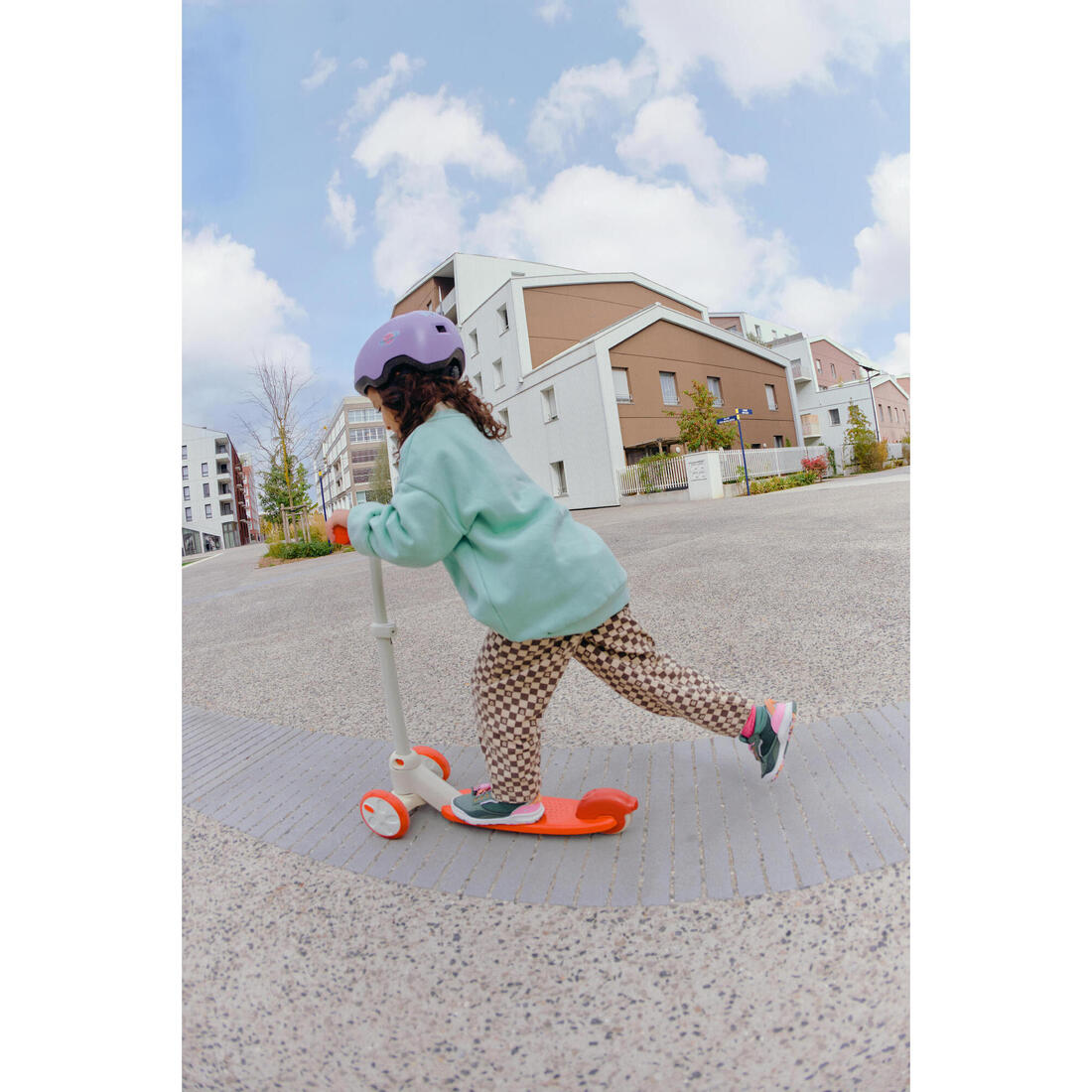 Casque enfant roller skateboard trottinette B100