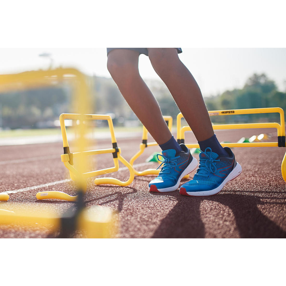 Chaussures de running Enfant -  Kiprun fast noires jaunes