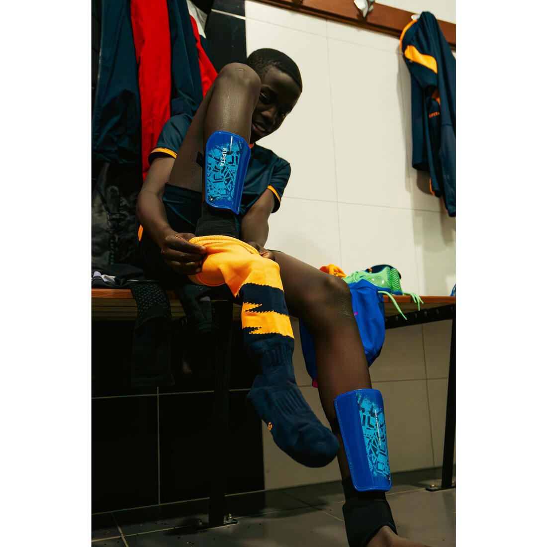 Protège-tibias de football enfant ESSENTIAL 140