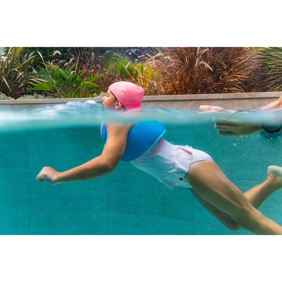 Bonnet De Bain Bébé Bleu Imprimé Tigre En Maille