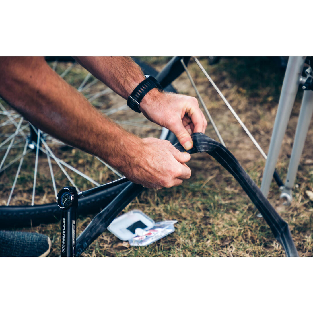 Kit patchs autocollants reparation chambre a air