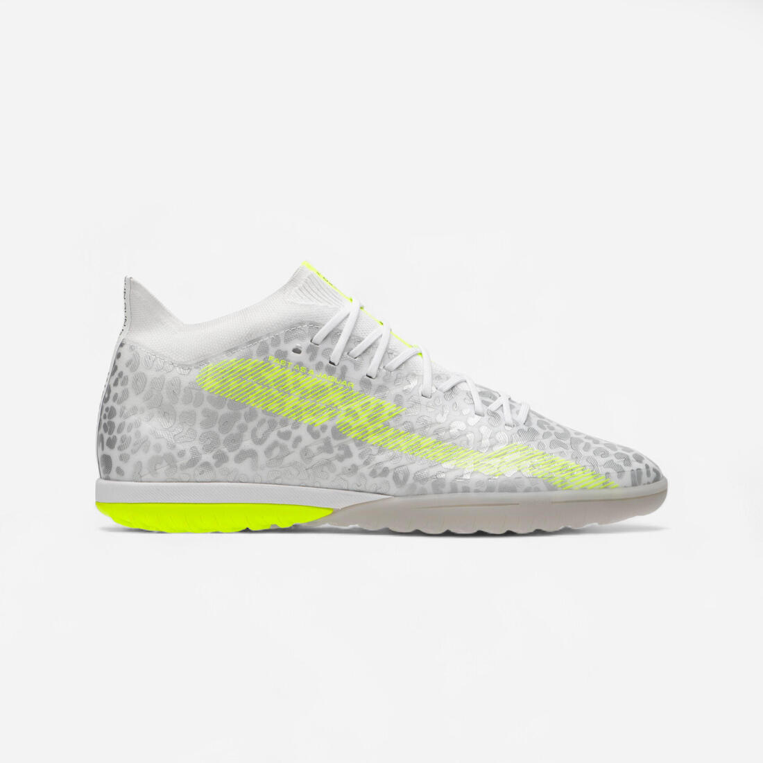 Chaussure de football terrain dur CLR TF bordeaux et