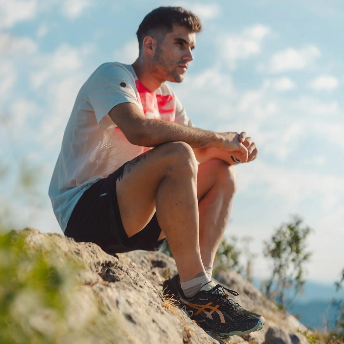 Chaussures de running trail homme, Asics trabuco 14, noir et