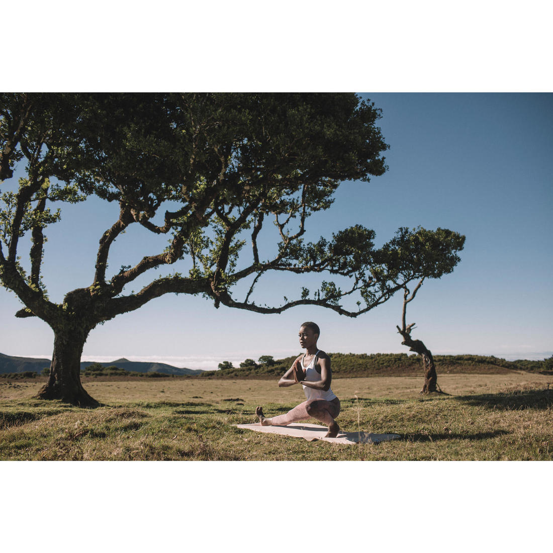 DEBARDEUR YOGA DYNAMIQUE FEMME SANS COUTURES BLANC