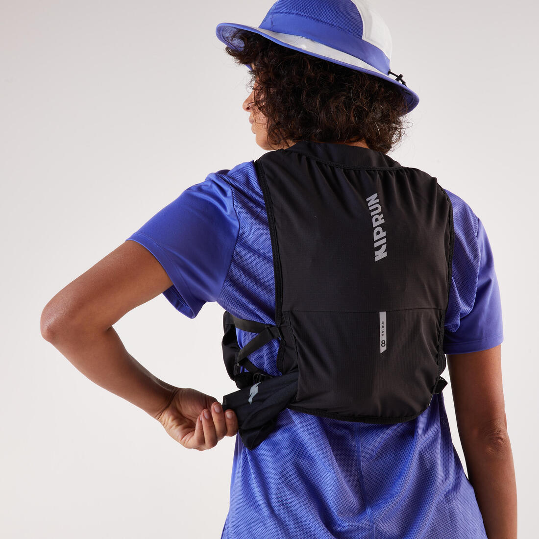 Sac trail running mixte + poche à eau 1L incluse- KIPRUN 500 8L