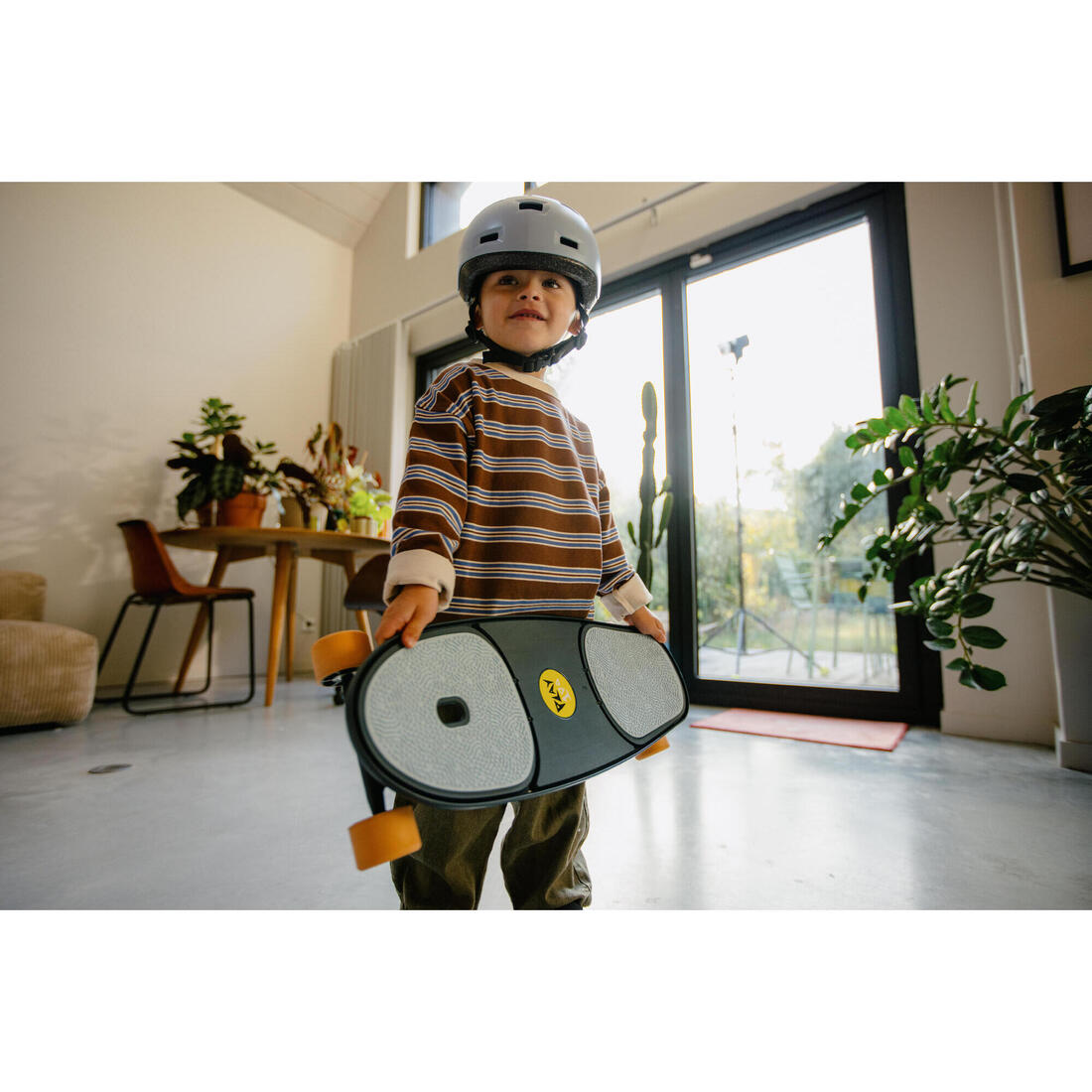 SKATEBOARD ENFANT A PARTIR DE 18 MOIS PLAY 100