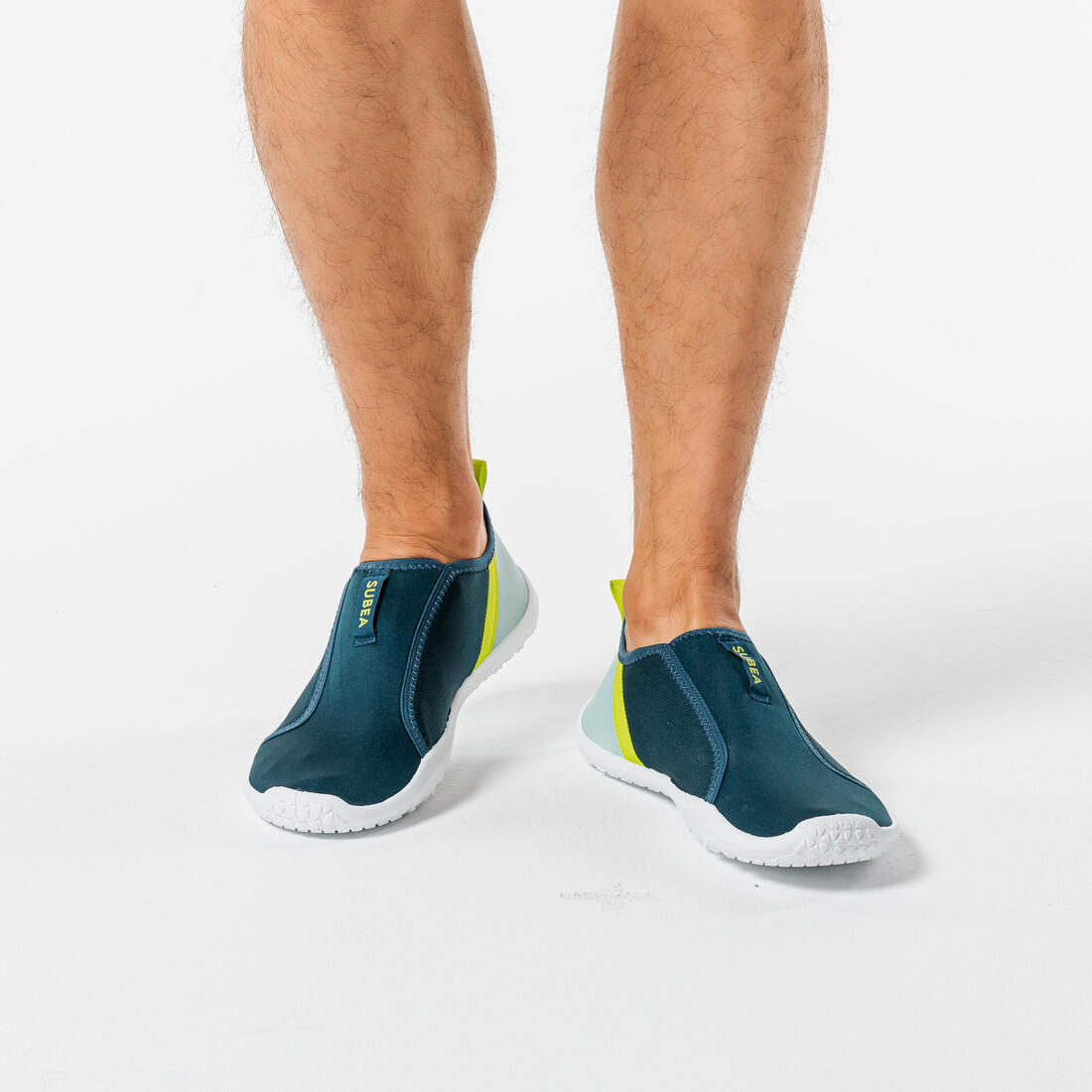 Chaussures aquatiques élastiques Adulte, Aquashoes 120