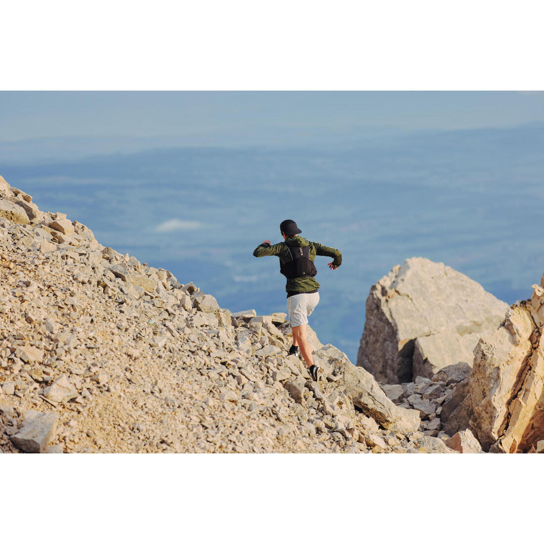 Chaussures de running trail homme, Kiprun mt3, noir blanc